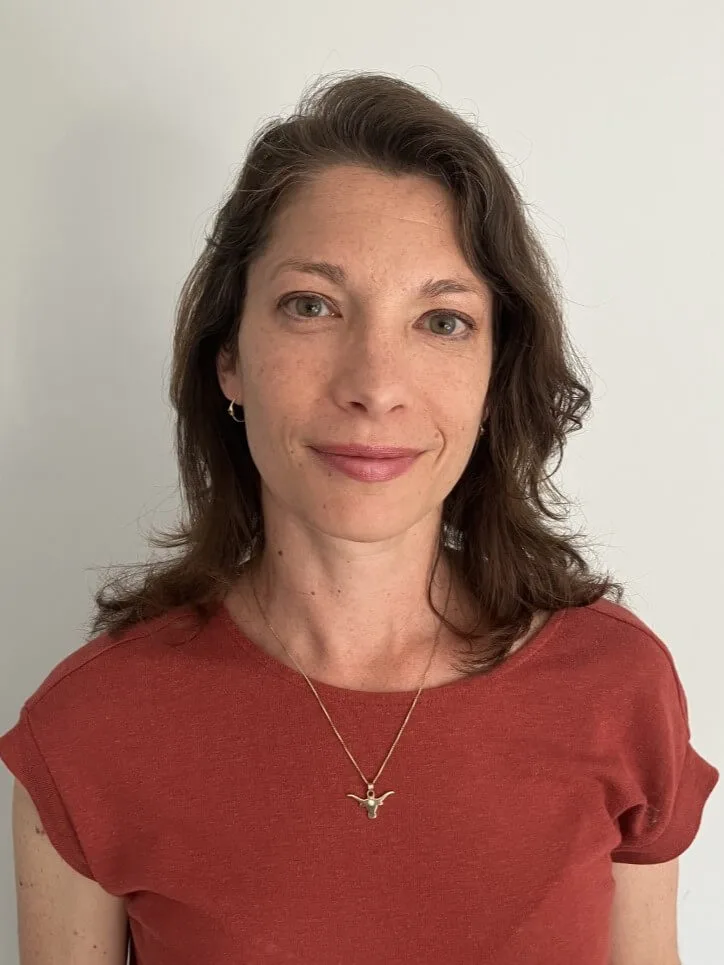 Dianna Smith headshot